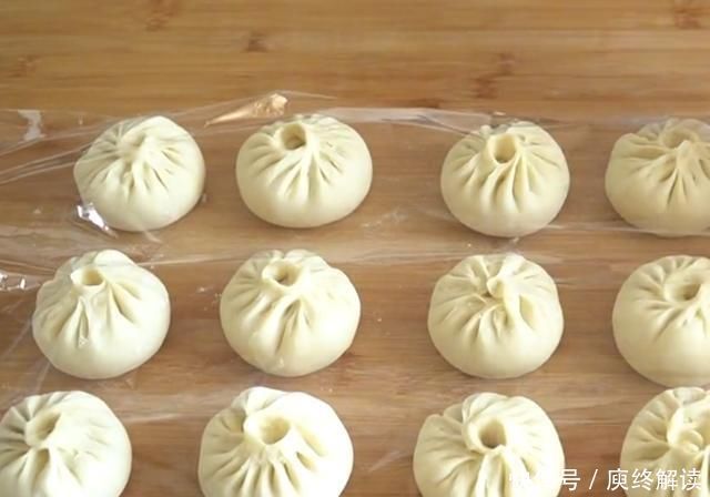 包子|蒸包子,冷水上锅还是热水上锅掌握正确做法,蓬松暄软不塌陷