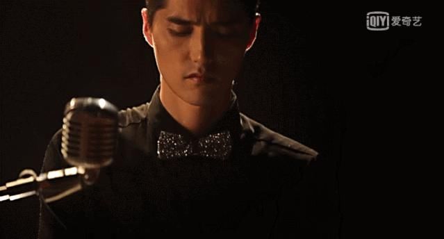  时代|老艺术家做派的阿云嘎，算不算流量时代的稀缺偶像？