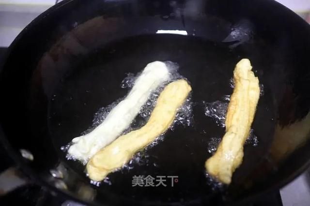  老少皆宜|早餐剩的油条，还能这样吃！做法简单，老少皆宜！上班族看过来啦