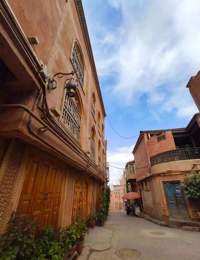  喀什古城|被“极挑”男人帮们安利了一座城，看了风景还无形中还“追了星”