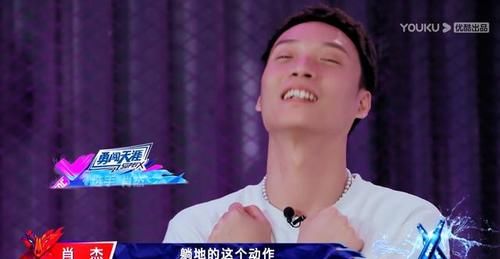  怒骂|水舞台PK大战，受伤2人退赛1人，4支战队3支战损，观众怒骂没人性