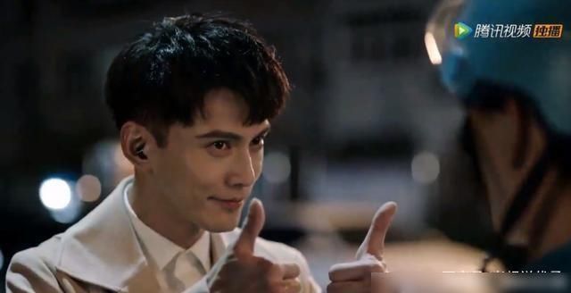  追查|追查网剧，一个于车祸的女孩，却经常点炸鸡