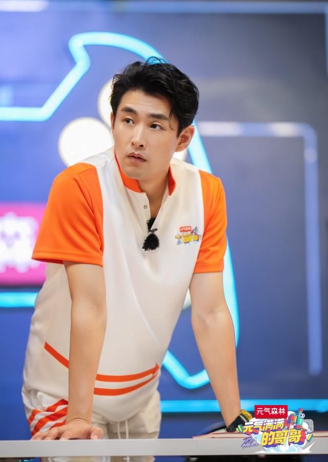  反差|《元气满满的哥哥》胡军的反差是最想不到的