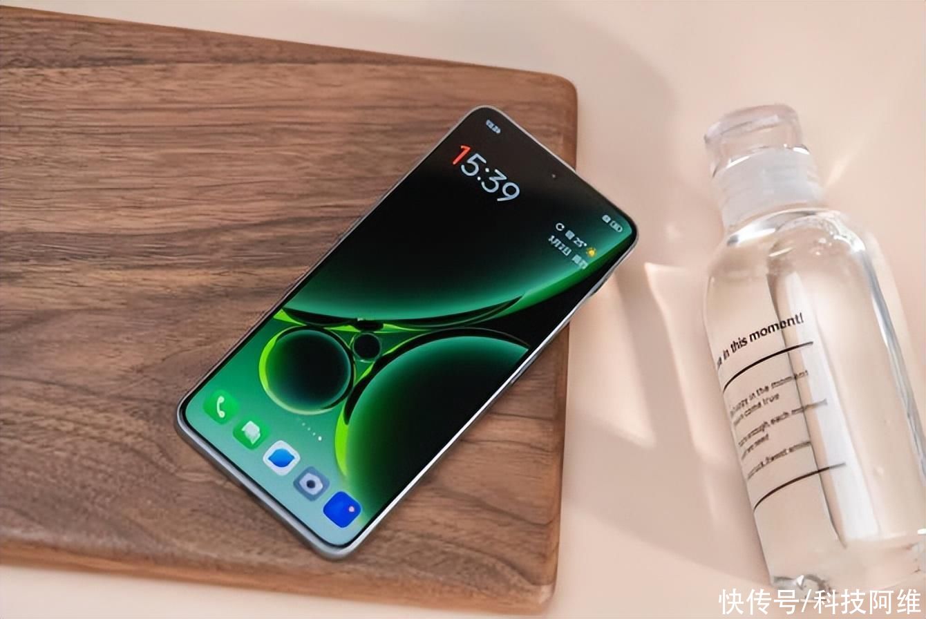12GB+256GB+5000mAh，重回1969元，天玑9000旗舰再度降至千元档