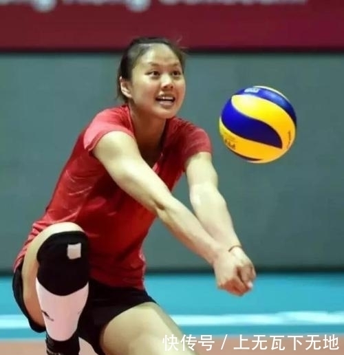替换后排|已经高大化了的中国女排却没有增加自由人球员的身高,是为什么?