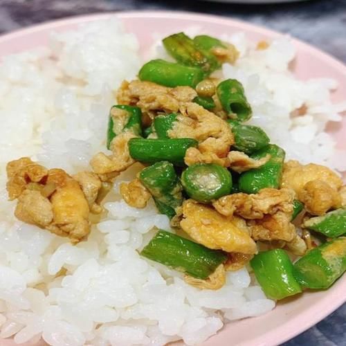  胃口|一招治好没胃口！10分钟上桌，随手一炒好吃到爆炸！超级下饭菜