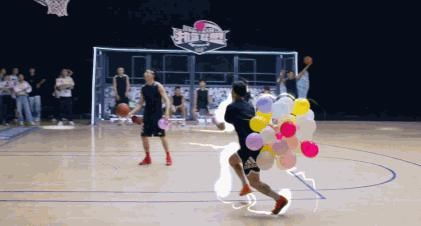  表演赛|道具扣篮花样多！《扣篮联盟》表演赛来袭 总决赛你们准备好了吗？