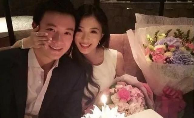  赌王|她曾差点成赌王儿媳妇，长相甜美身材优越，如今老公比赌王儿子帅