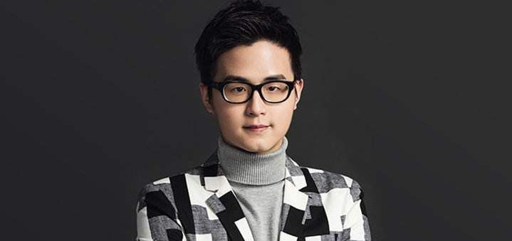  尴尬|LPL比赛发生尴尬一幕！解说全程叫错嘉宾名字，最后公开道歉