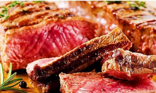 全熟的牛排|朋友去吃牛排,坚持要全熟,服务员一脸尴尬,老板却问同行