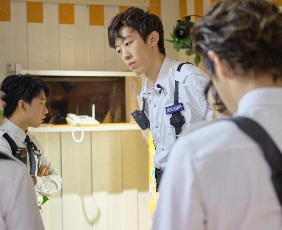  青春|《密逃2》迎来老成员回归，组成新的蜜桃六子，爷的青春回来了！