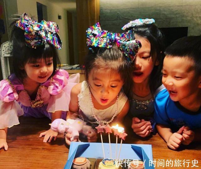  家里|家里有三个女孩，真高兴，贾静雯庆祝软件的生日
