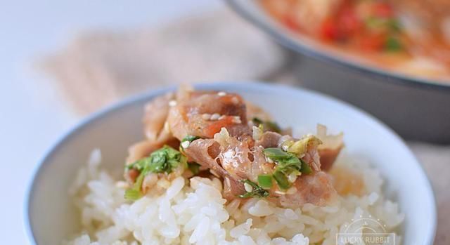 只敢|一周只敢吃一次的下饭菜,酸辣鲜爽,每次只烧一大碗,多了会吃撑