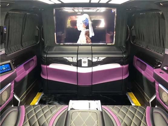  着更多|这款奔驰威霆商务车，整容过后简直完美