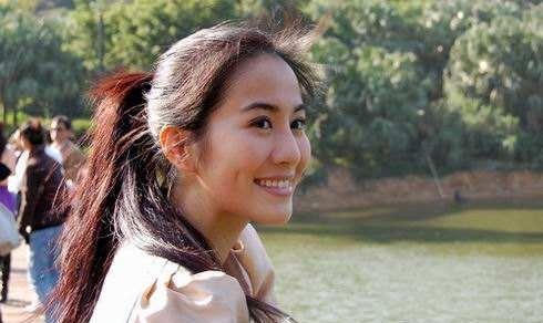  王思聪|为男友跳河、被打到骨折也不分手，王思聪：叶璇这是被下降头了？