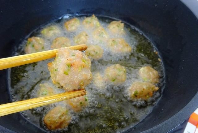  健康|这菜人人爱吃，只有在家自己做吃着才放心，健康又实惠，香