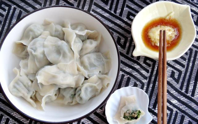 饺子|夏天出汗多身体虚,多吃这馅饺子,一咬满口汤汁,连吃二十才过瘾