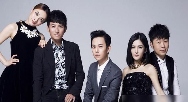  黄明昊|黄明昊成《快本》12期常驻嘉宾，出道2年已成全能综艺咖？