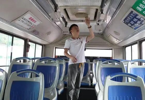  心理|安全升级！排查和关爱同步走，达城公交司机心理不健康严禁上岗