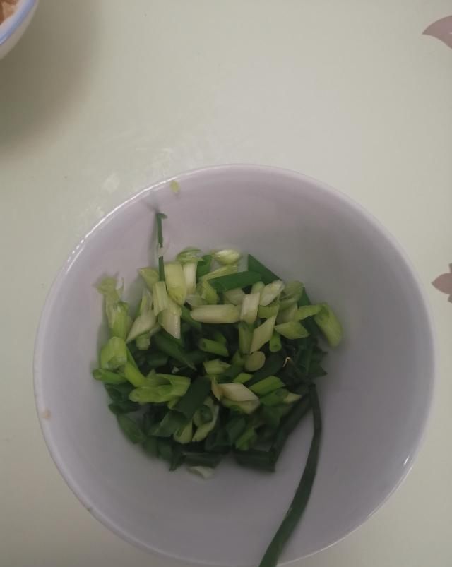  小孩子|一分钟学会皮蛋瘦肉粥，小孩子能吃满满两大碗