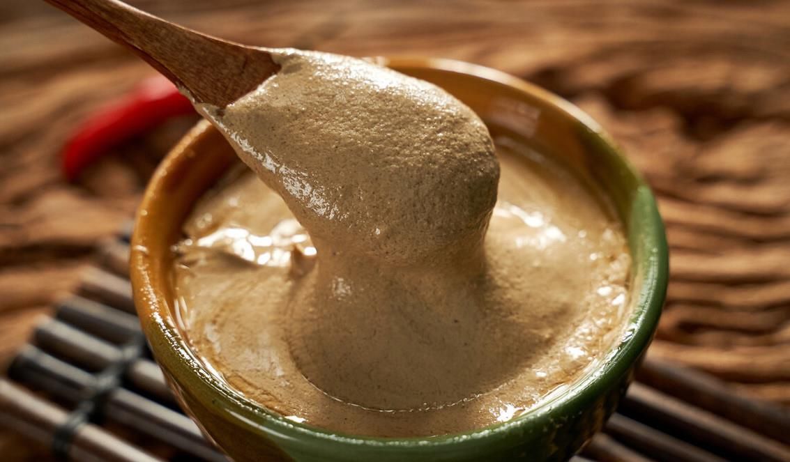  一滴水|爱吃芝麻酱不用买，教你不加一滴水和油自制芝麻酱，香浓又健康