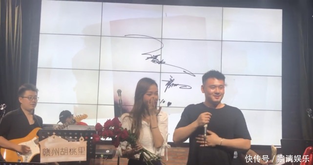 潘虹|《中国好声音》曝出大瓜!原来21岁的学员潘虹,两年前就已经结婚