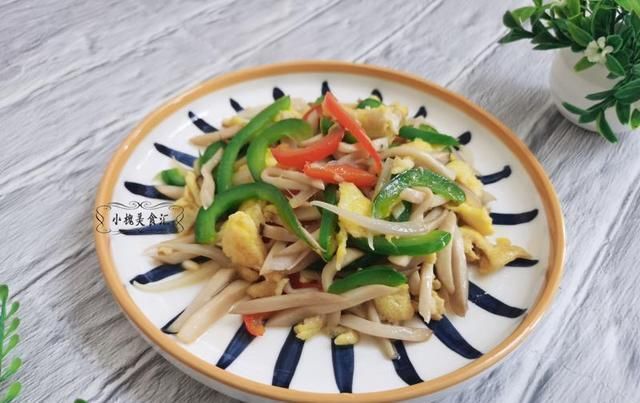  鱼香肉丝|杏鲍菇的最好吃做法，加两鸡蛋，不煮不炸，比鱼香肉丝还好吃！