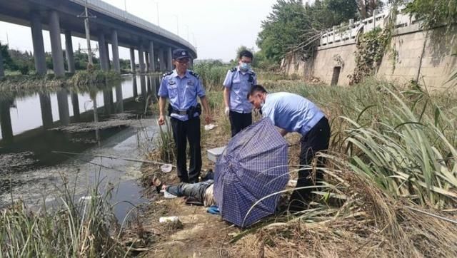  河边|男子李村河边钓鱼，甩钩挂到高压线被电伤！