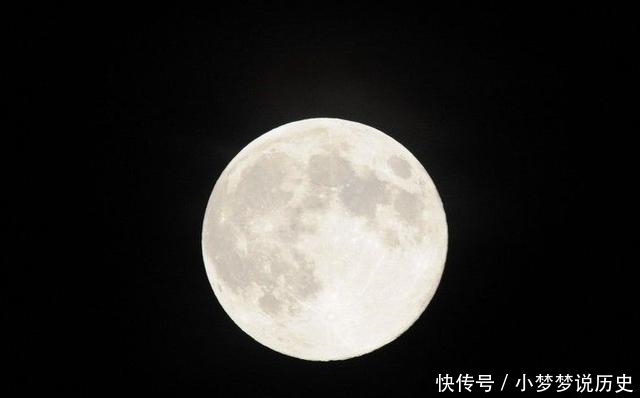 测试|心理测试:选一个你最喜欢的月亮,测你何时遇到人生的灵魂伴侣