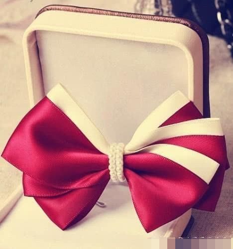  测一|灵签占卜：4个发卡，哪个最可爱？测一测哪种异性最容易被你吸引