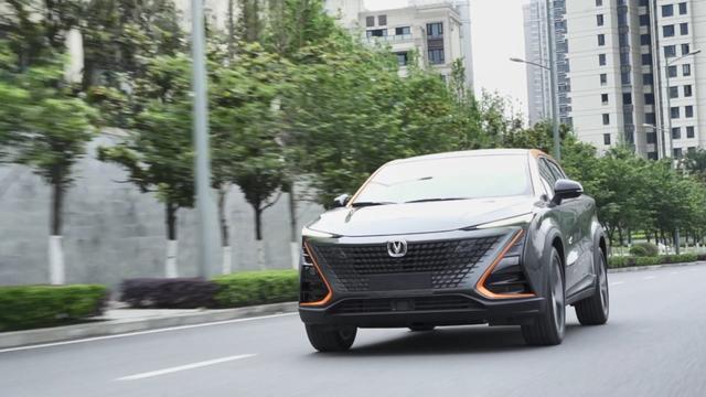 长安|别被外观蒙蔽了双眼,有几个问题让我很纠结丨深度试驾长安UNI-T