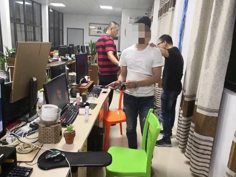  公司|潮安一网店公司前员工竟用网店直接转走人民币45万元