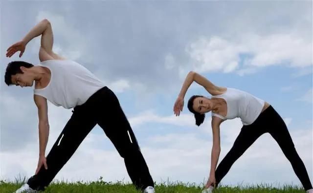  胃部|无论男女，50岁后能熬过这三道坎，恭喜了，长寿正在向你招手