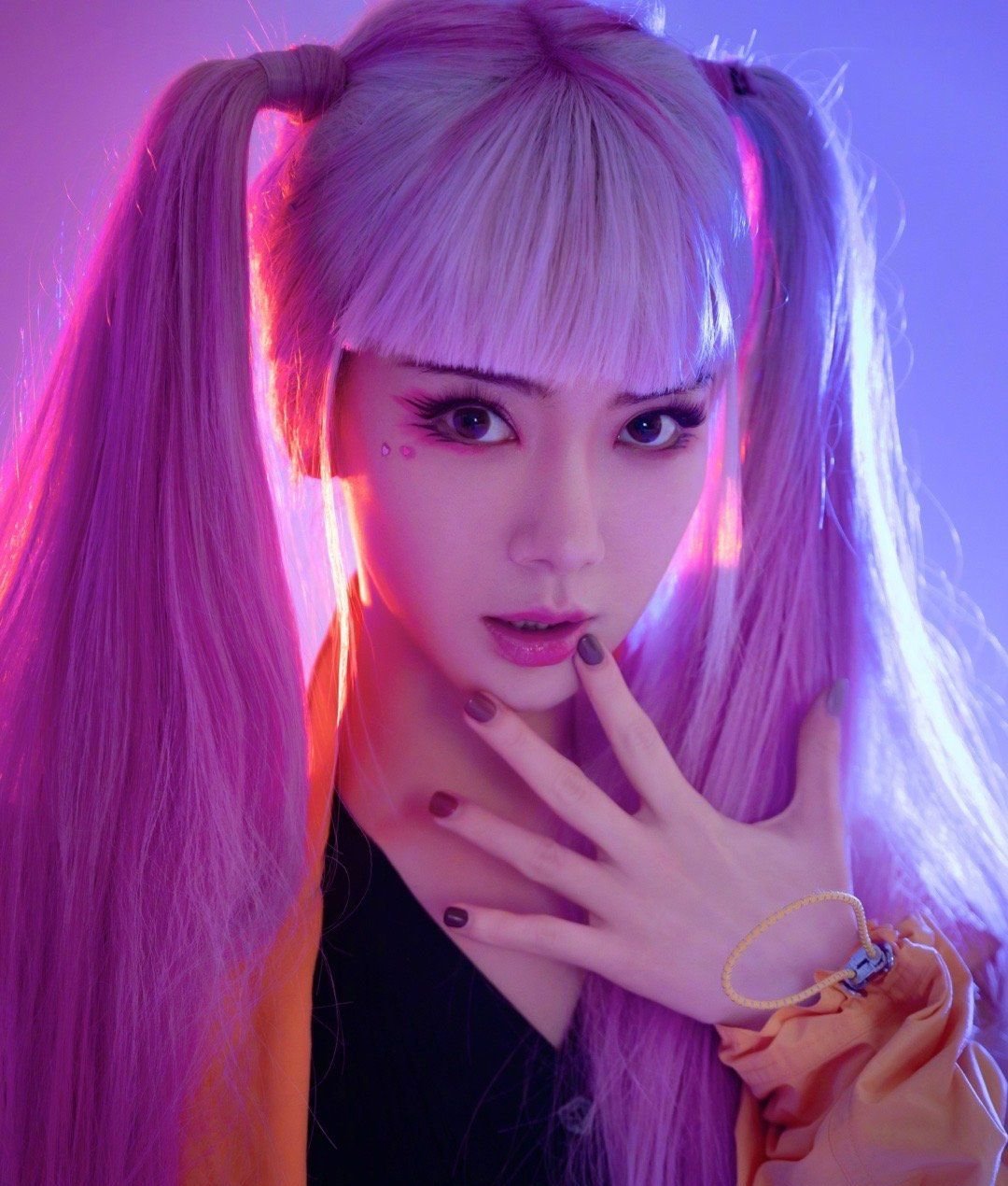 发型|辣妈变少女的发型，首选双马尾，杨幂郑爽都换上了，让你美过初恋