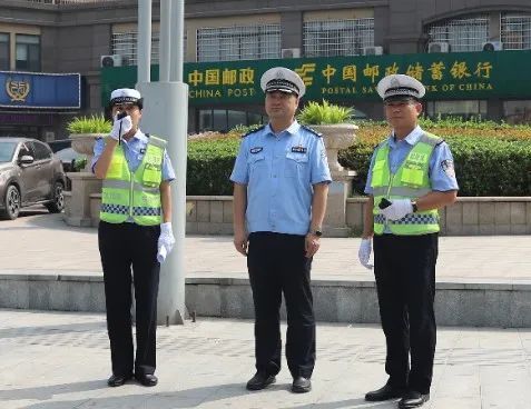 防汛救灾|未雨绸缪 实战练兵丨菏泽交警开展防汛应急演练