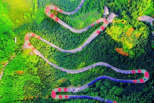 主轴|川渝学者联合调研建议:在成渝发展主轴打造国际文旅示范带