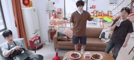  现场|魏大勋现场给郭麒麟起外号，郭麒麟的反应绝了，不愧是说相声的！