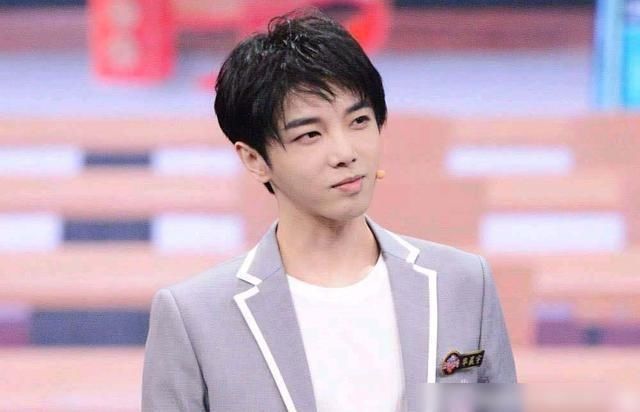  到底|尚雯婕力捧？火星弟弟？“换头”风波？华晨宇到底好在哪？