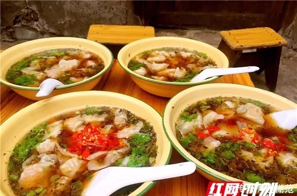 小店|素素这周吃了啥:爱吃馄饨的我,分享两家小店