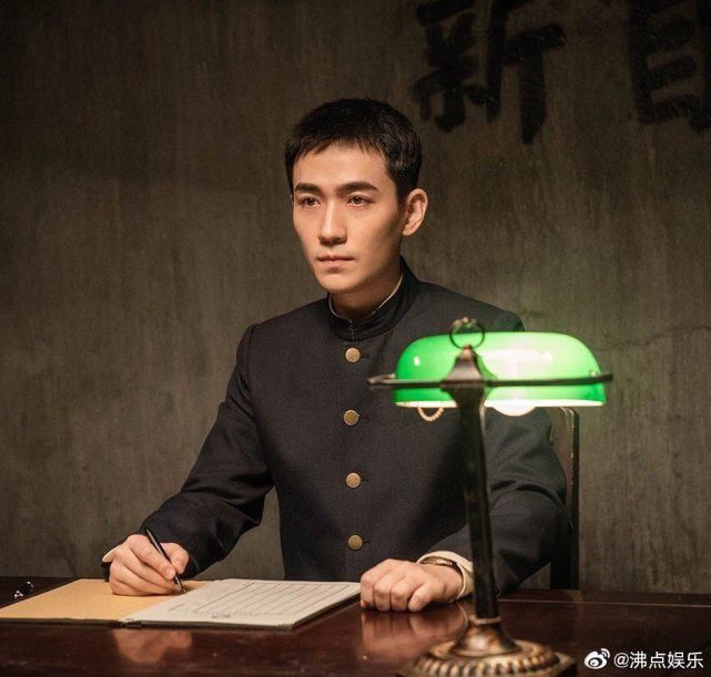造谣|朱一龙发布声明警告造谣人士，望网友理性吃瓜，多关注作品！