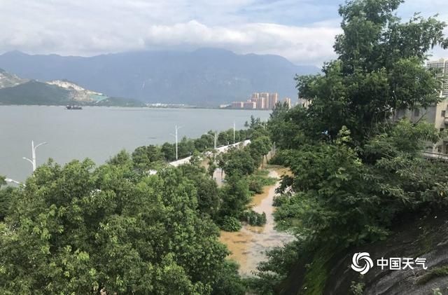 持续|江西受持续强降雨影响 鄱阳湖及周边河流水位超警戒线