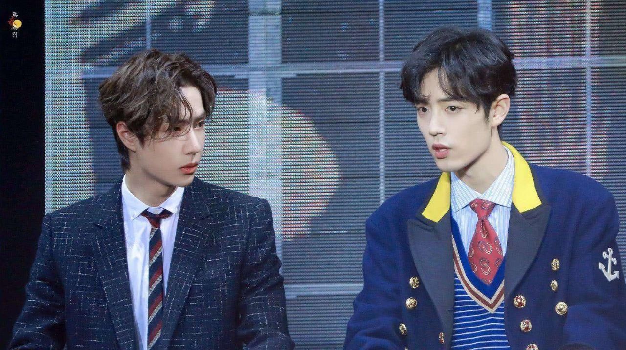  接替|娱记曝肖战在谈资源又被王一博接替，此前攒下的资源也都被分割