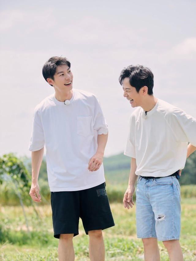  不满|许光汉参加《向往的生活》，与其他嘉宾不熟，场面尴尬令观众不满