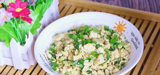  油菜|三伏天，遇到这菜要常吃，蛋白质丰富，才2元一斤，别不懂吃