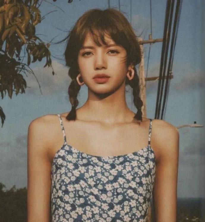  直角|你和女明星之间就是差了一个直角肩