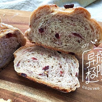  蔓越|蔓越莓鲜葡萄汁软欧包