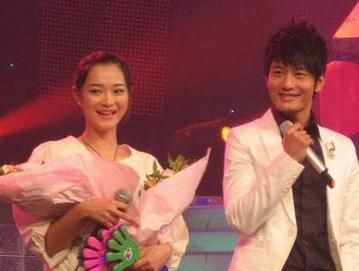  告别|告别恋爱脑和假脸姐妹，岚岚子活出她想要的人生了吗？