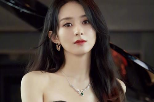  笑话|赵丽颖发文为王一博《街舞3》加油，却因发错话题闹了笑话