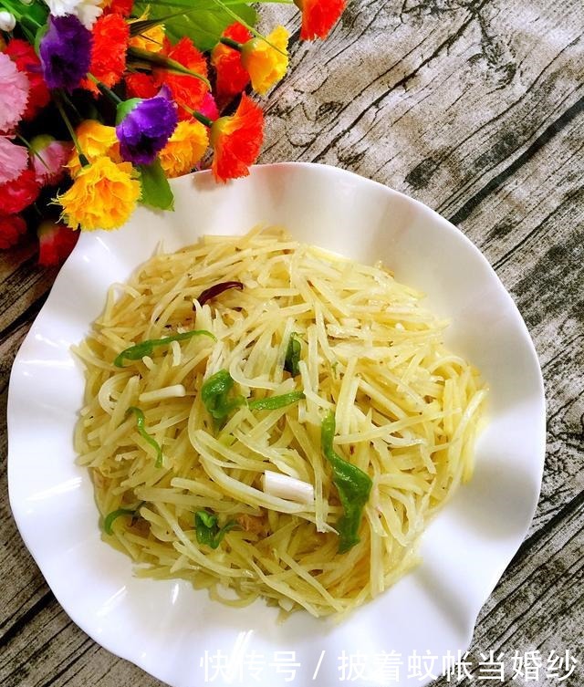  适量|主食里面，它的热量比米饭还低，能炒能炸能蒸，饱腹感强还好吃