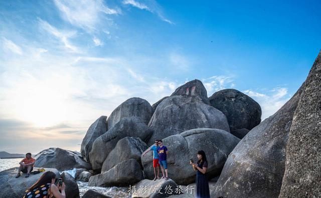  爱上读书馆|三亚，一个去了就不想走的城市4天3晚，带你玩转三亚精华